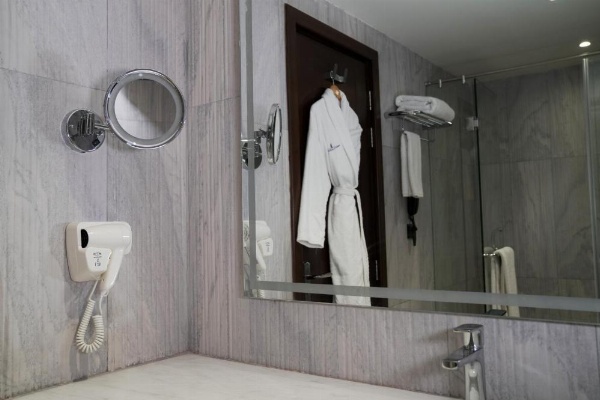 Indigo Heights Hotel & Suites image 25