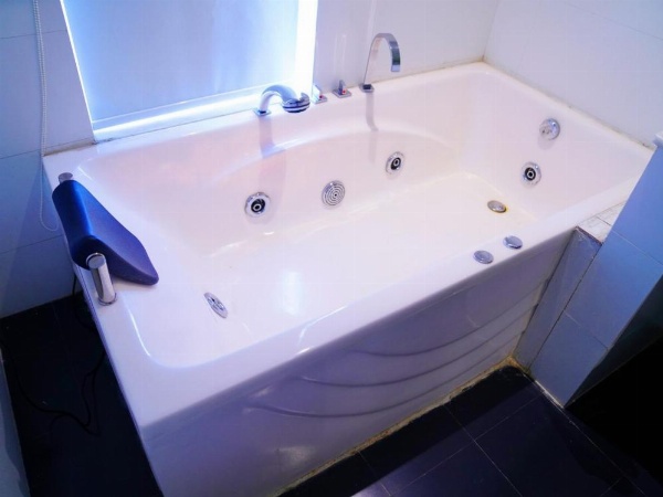 Indigo Heights Hotel & Suites image 38